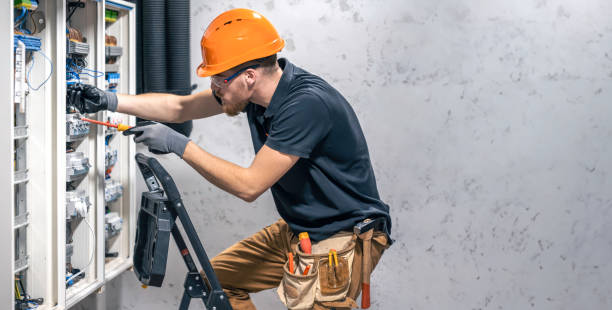 Best Licensed Electrician  in Forestville, MD